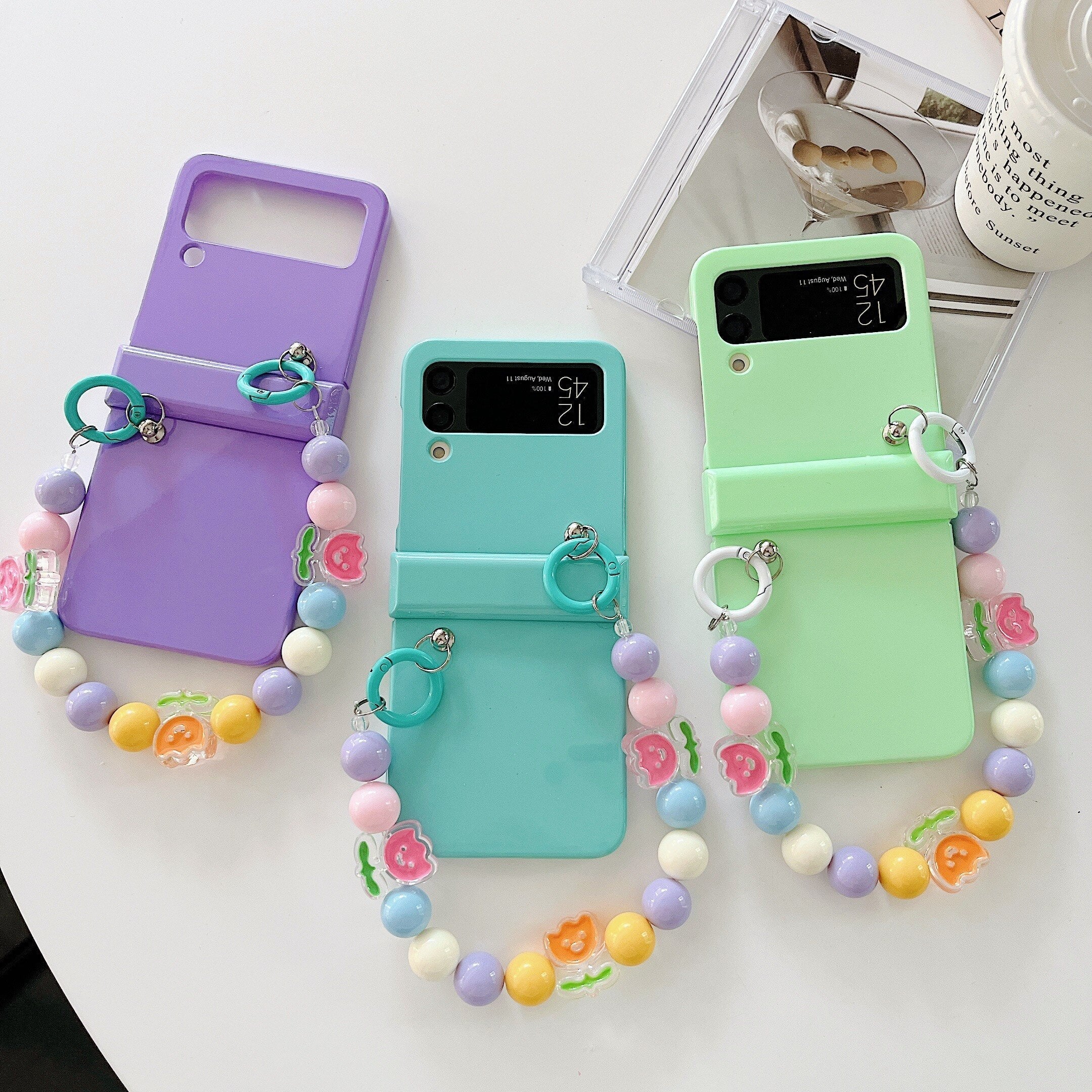 Cute Colorful Flowers Bracelet Phone Case For Samsung Galaxy Z Flip 4 - Galaxy Z Flip 4 Case