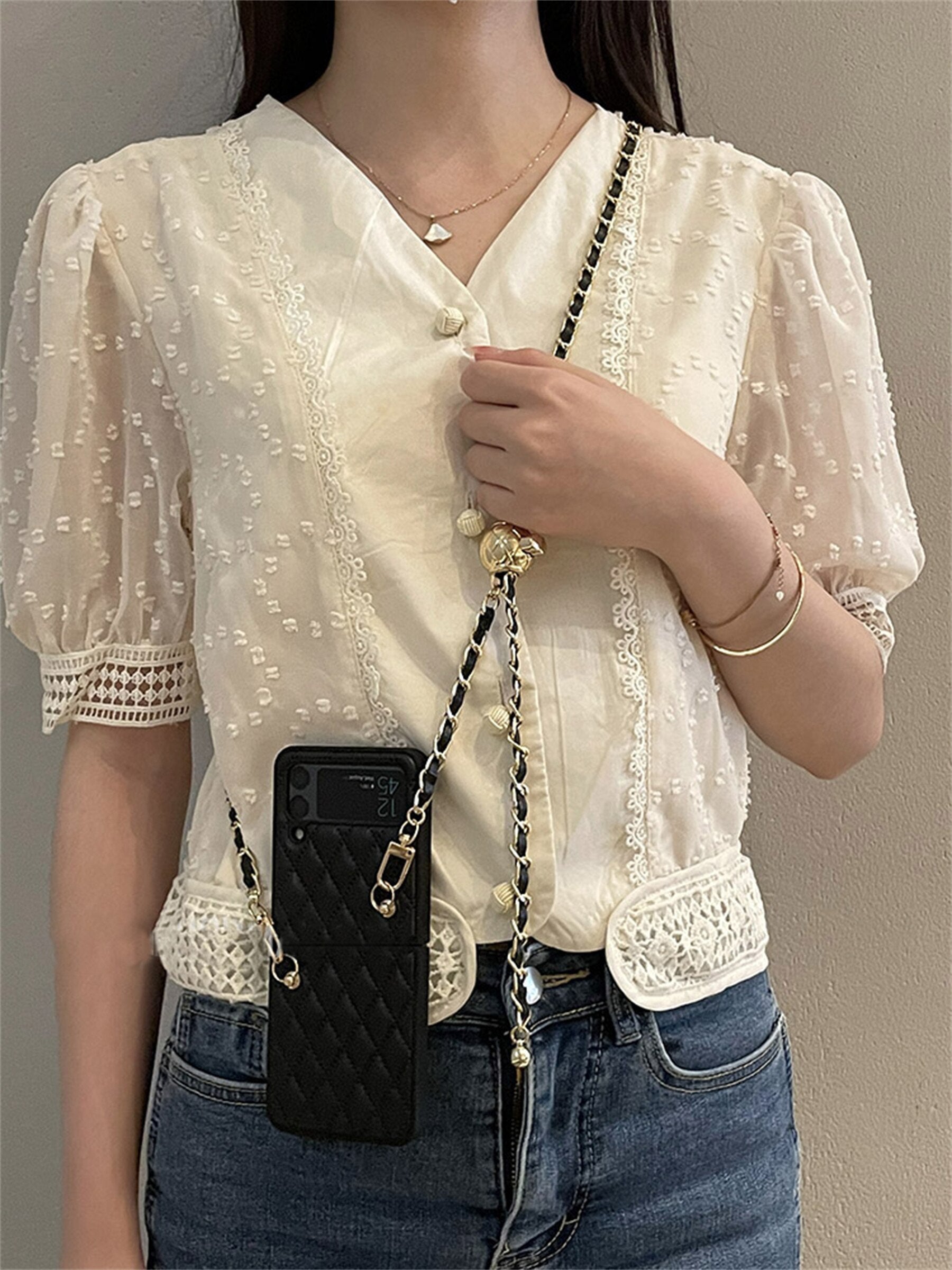 Luxury Adjustable Leather Chain Retro Rhombus Case for Samsung Galaxy Z Flip 4 - Galaxy Z Flip 4 Case