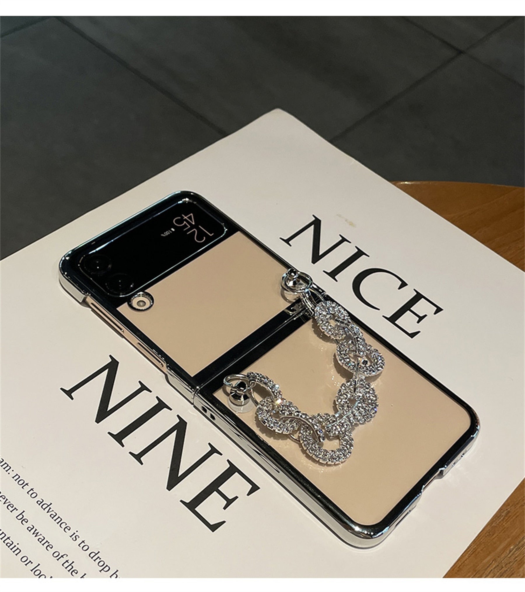 Luxury Case With Rhinestone Bracelet for Samsung Galaxy Z Flip 4 - Galaxy Z Flip 4 Case